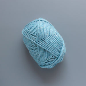 
                  
                    Load image into Gallery viewer, Specialty Super Chunky Merino Wool Yarn (2+ colors)
                  
                