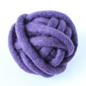 
                  
                    Load image into Gallery viewer, 10mm Felted Wool Rope (+25 colors)
                  
                