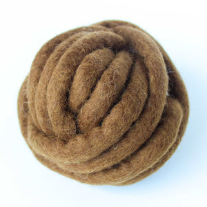 
                  
                    Load image into Gallery viewer, 10mm Felted Wool Rope (+25 colors)
                  
                