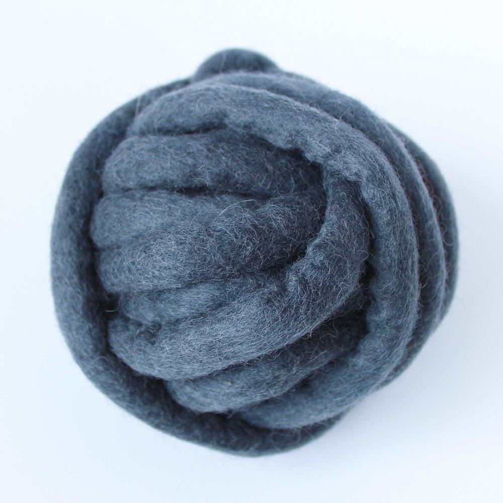 
                  
                    Load image into Gallery viewer, 5mm Felted Wool Rope (+15 colors)
                  
                
