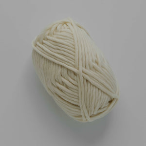 
                  
                    Load image into Gallery viewer, Super Chunky Merino Wool Yarn (+36 colors)
                  
                
