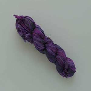 
                  
                    Load image into Gallery viewer, Sari Silk Ribbon (+34 colors)
                  
                